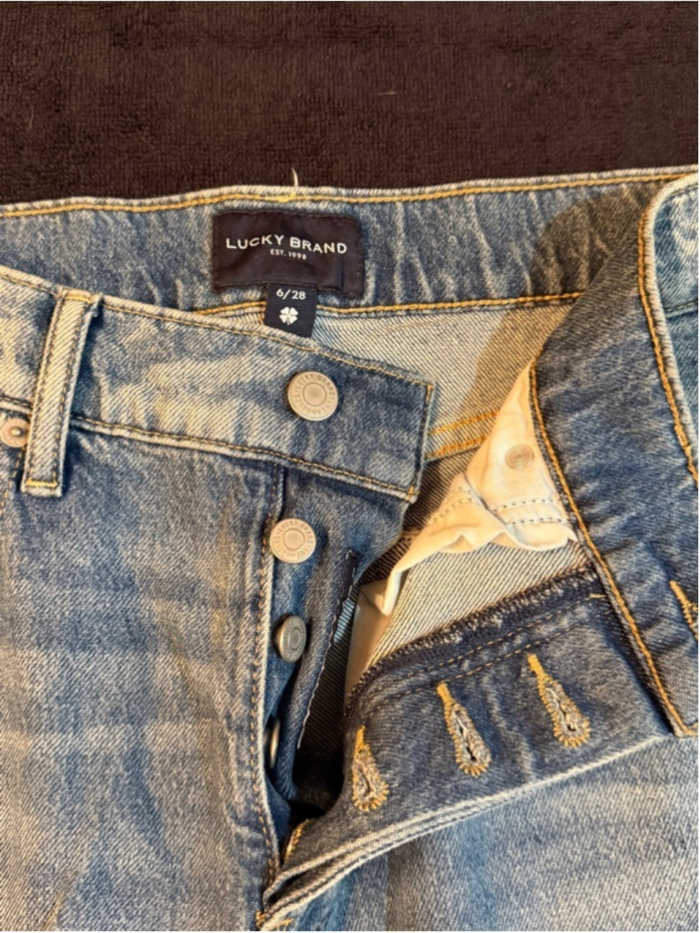 Women's Lucky Brand Blue 90s Loose High Rise Straight Leg Jeans Size 28 - Picture 2 of 5